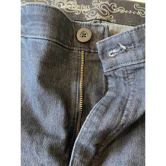 Lee Women's Straight Leg Jeans - Dark Blue - Picture 4 of 7